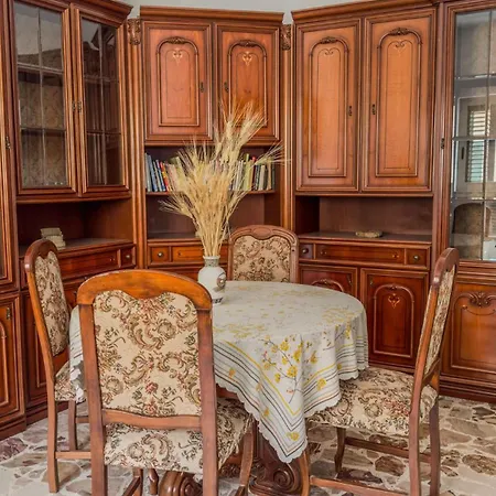 Casa Don Peppino - Near The Apartment Sampieri