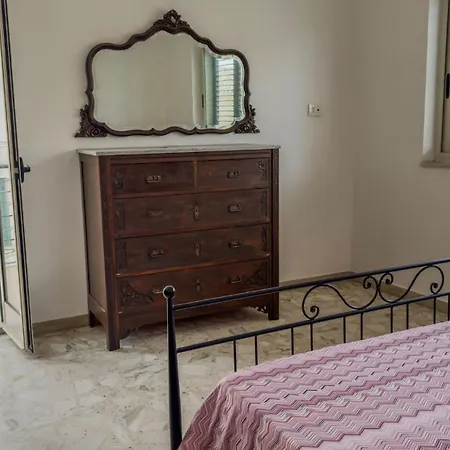 Casa Don Peppino - Near The Apartment Sampieri
